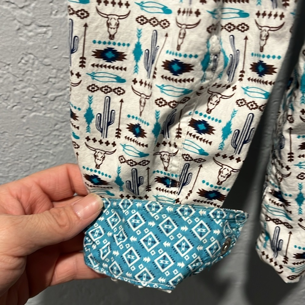 Panhandle Women's White Patterned Button-Up Shirt - image 7